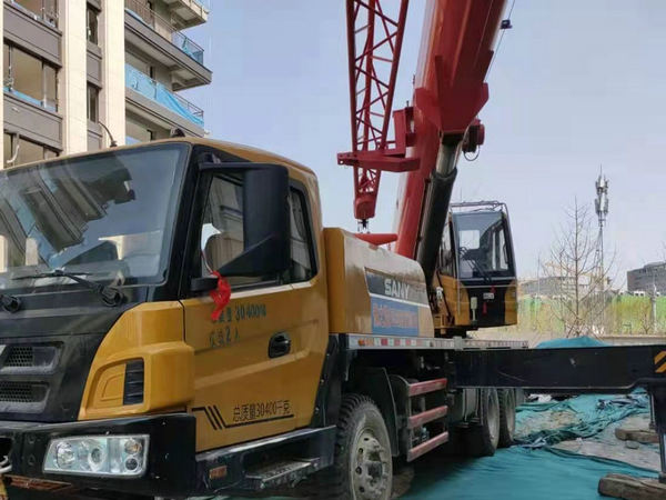 鄭州吊車吊裝作業